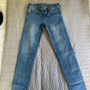 American Eagle Skinny Jeans